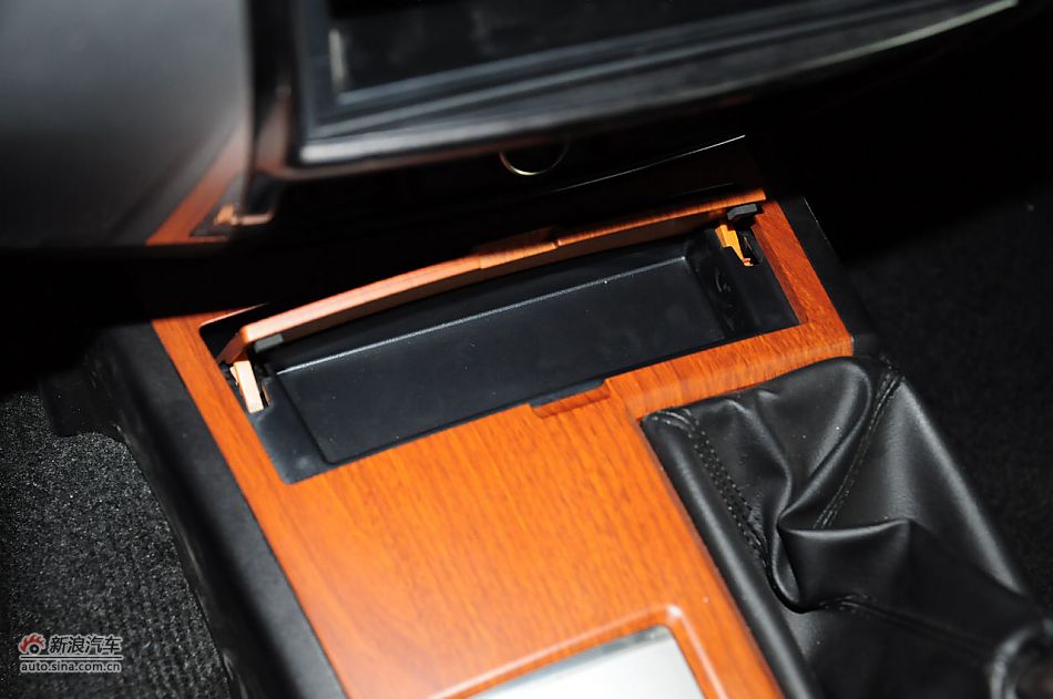 2012款帕杰罗劲畅实拍