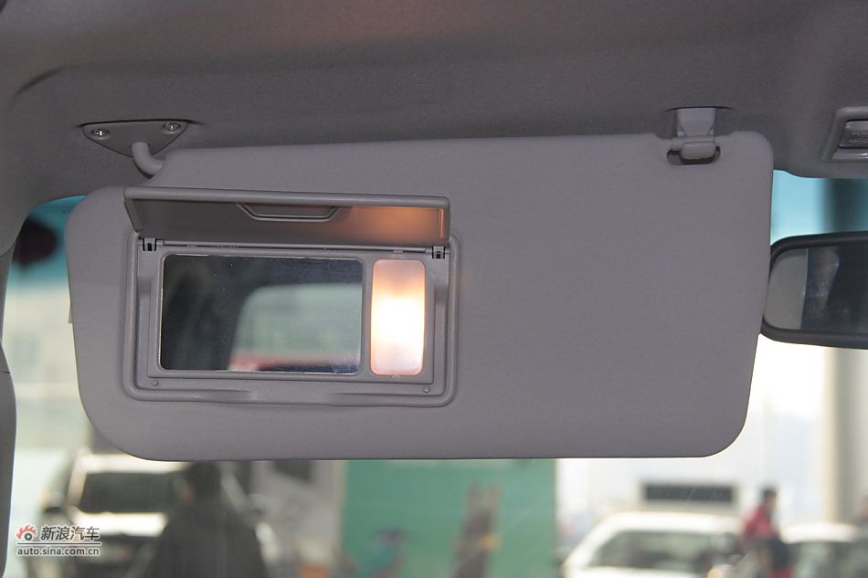 2012款帕杰罗3.0L自动精英版