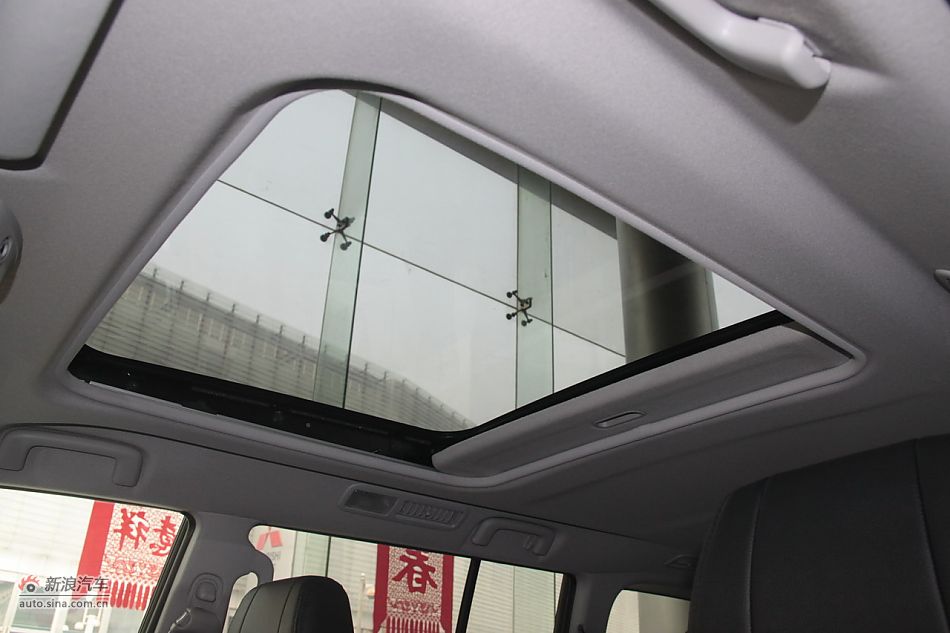 2012款帕杰罗3.0L自动精英版