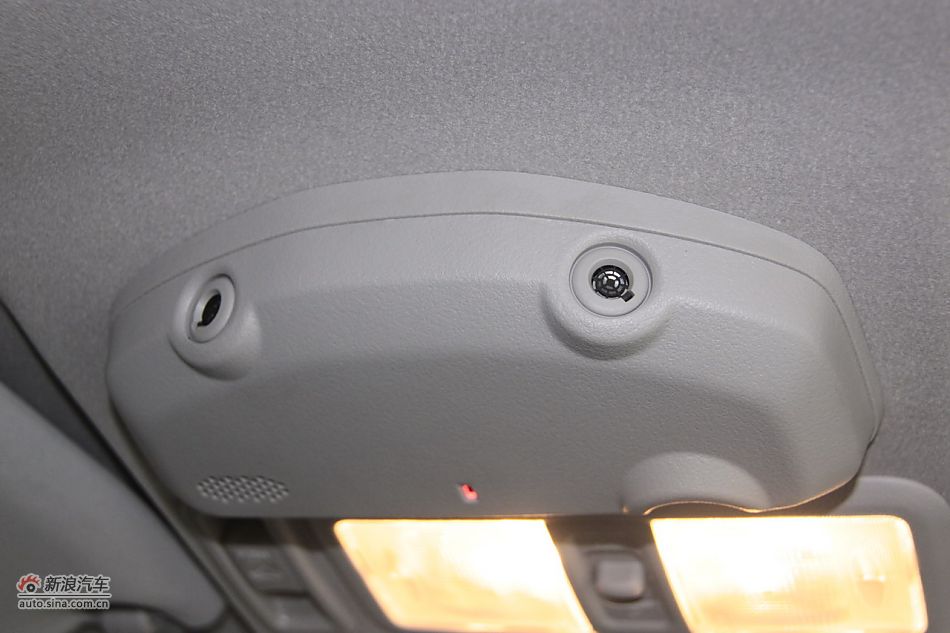 2012款帕杰罗3.0L自动精英版