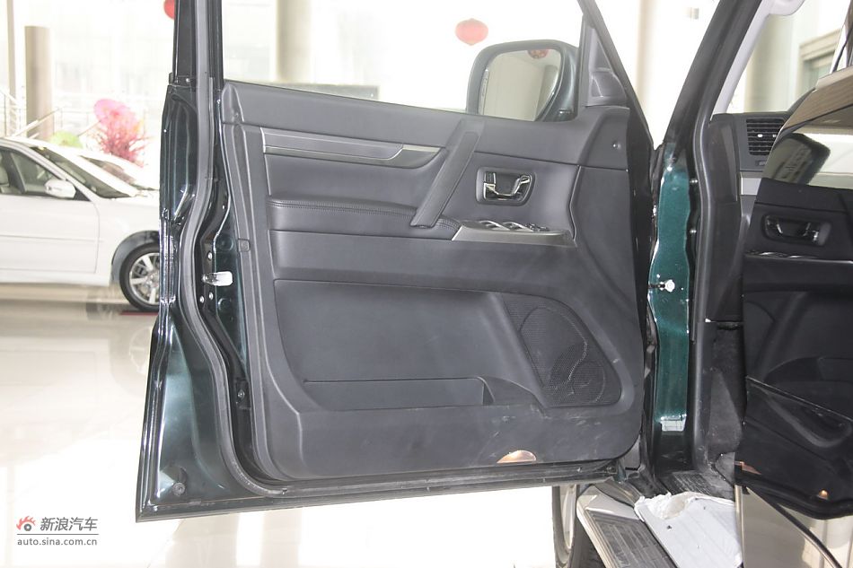 2012款帕杰罗3.0L自动精英版