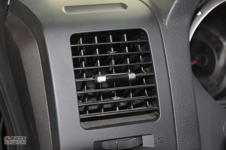 2012款帕杰罗3.0L自动精英版