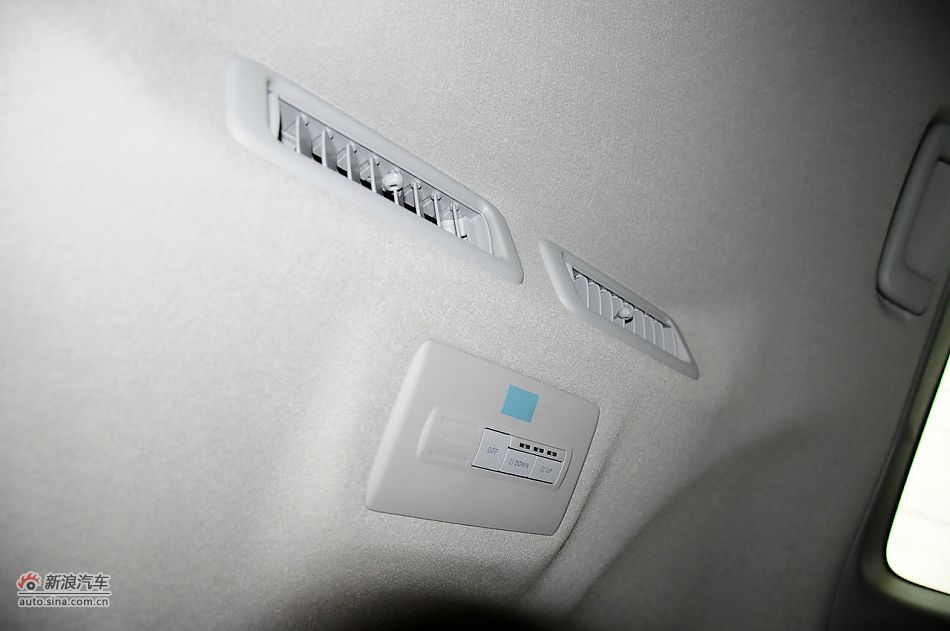 2012款帕杰罗劲畅实拍