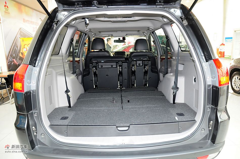 2012款帕杰罗劲畅实拍