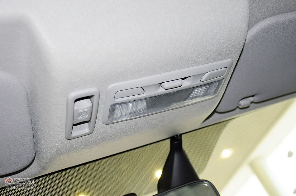 2012款帕杰罗劲畅实拍