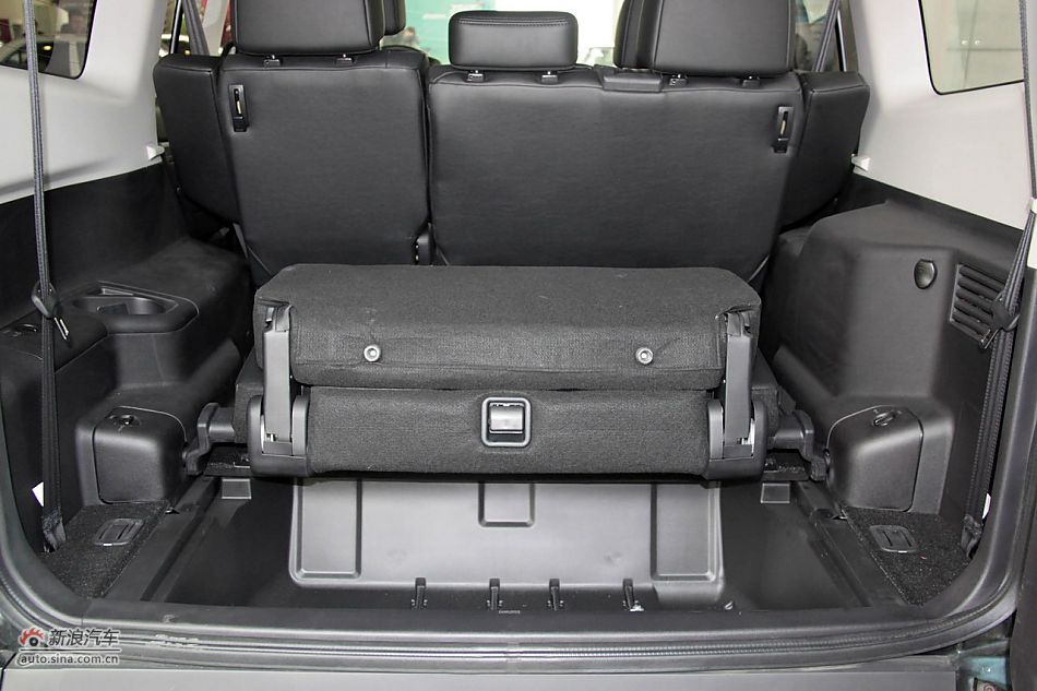 2012款帕杰罗3.0L自动精英版