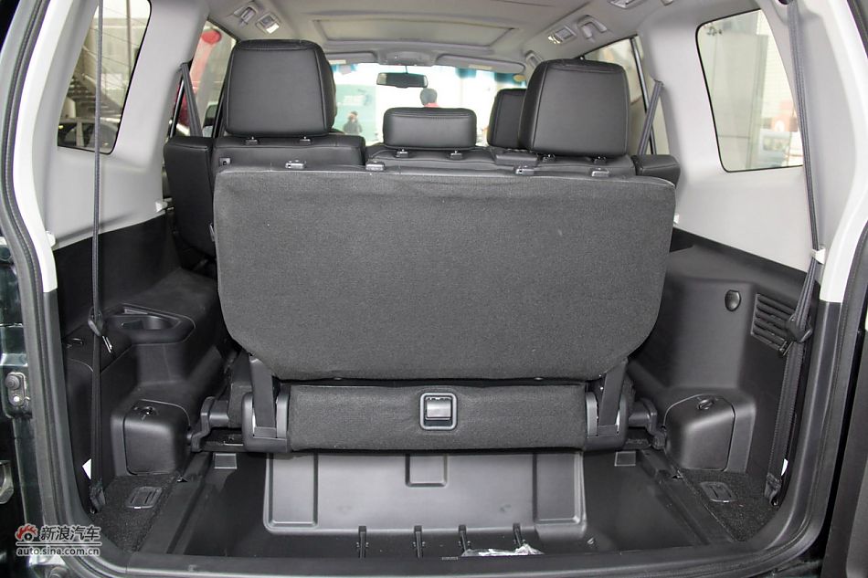 2012款帕杰罗3.0L自动精英版