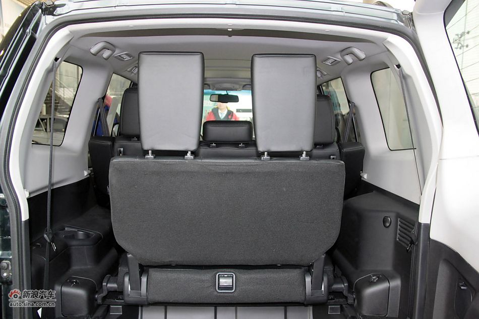 2012款帕杰罗3.0L自动精英版