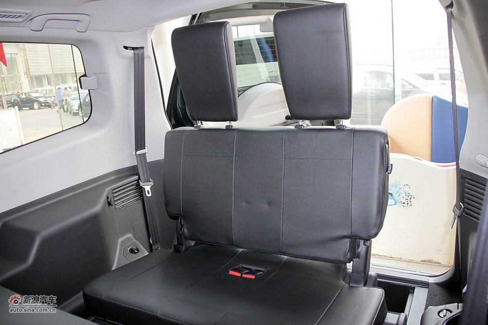 2012款帕杰罗3.0L自动精英版