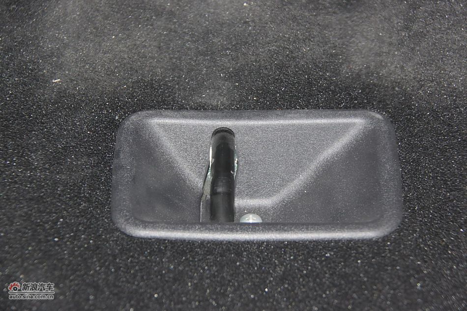 2012款帕杰罗3.0L自动精英版