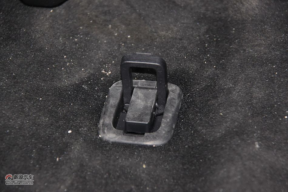 2012款帕杰罗3.0L自动精英版