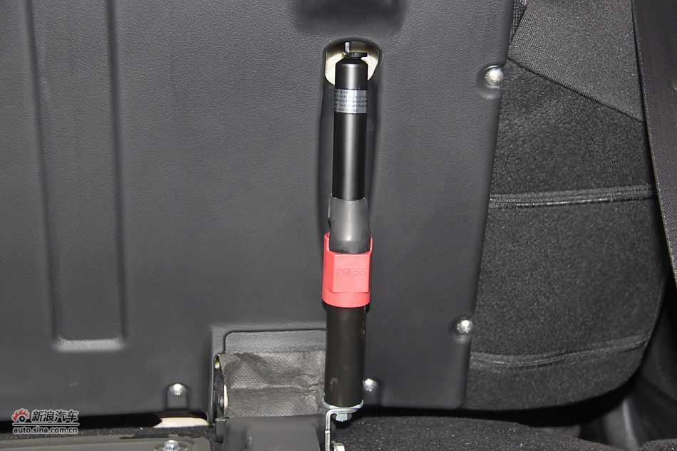 2012款帕杰罗3.0L自动精英版