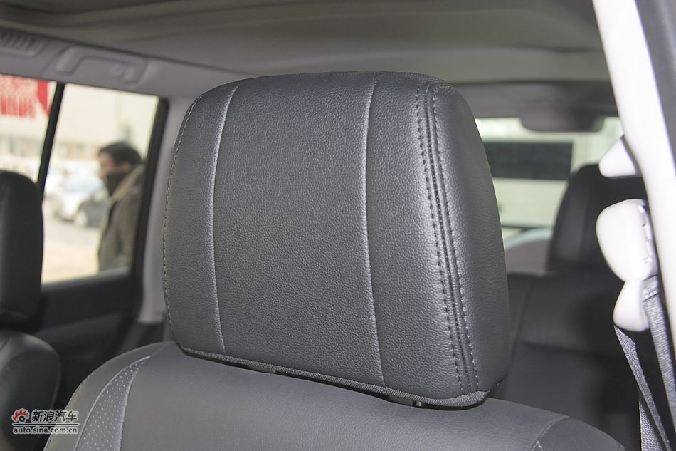 2012款帕杰罗3.0L自动精英版