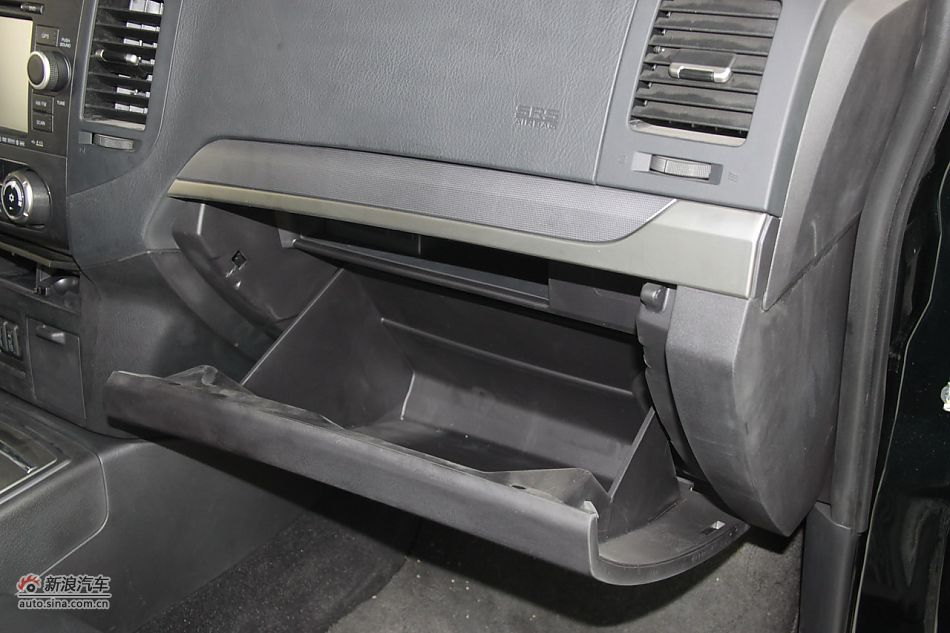 2012款帕杰罗3.0L自动精英版