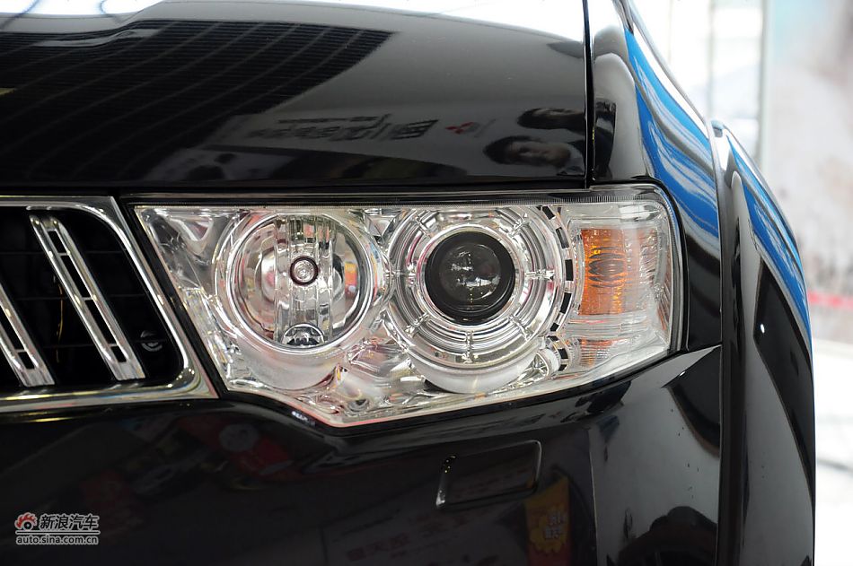 2012款帕杰罗劲畅实拍