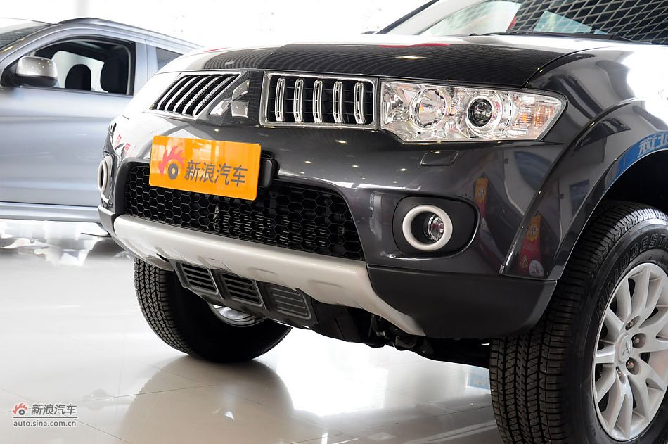 2012款帕杰罗劲畅实拍