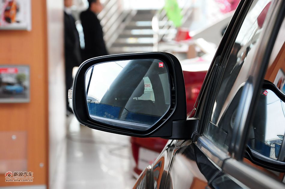 2012款帕杰罗劲畅实拍