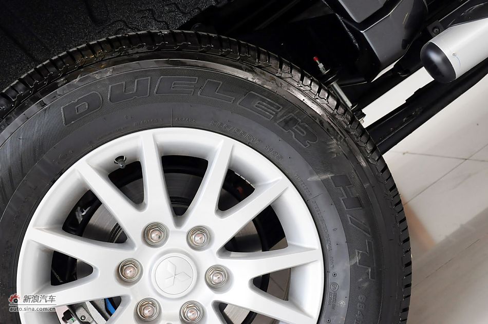 2012款帕杰罗劲畅实拍