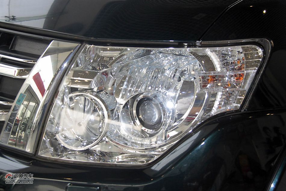 2012款帕杰罗3.0L自动精英版