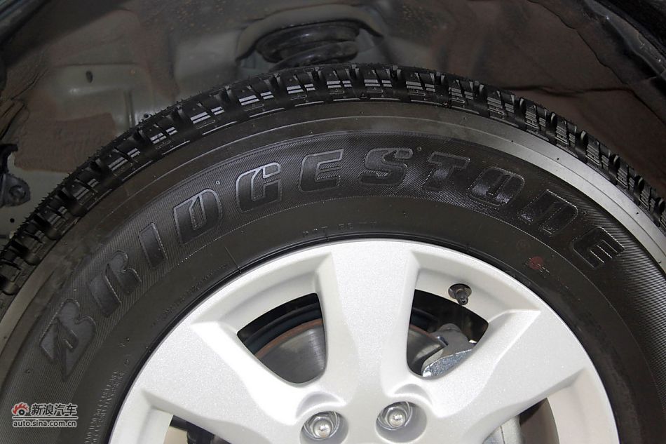 2012款帕杰罗3.0L自动精英版