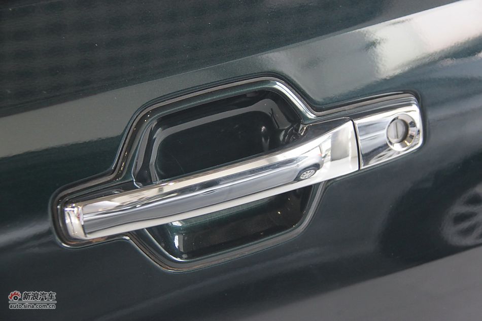 2012款帕杰罗3.0L自动精英版