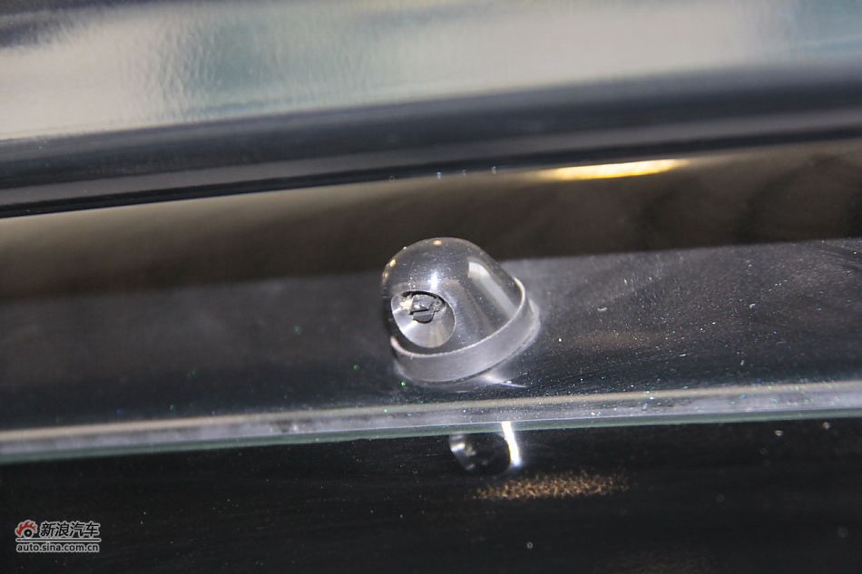 2012款帕杰罗3.0L自动精英版