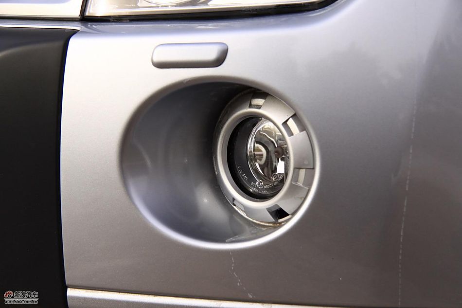 进口三菱帕杰罗外观实拍图