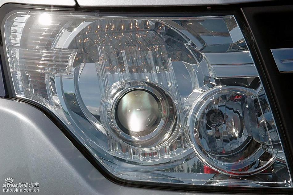 新PAJERO外观细节