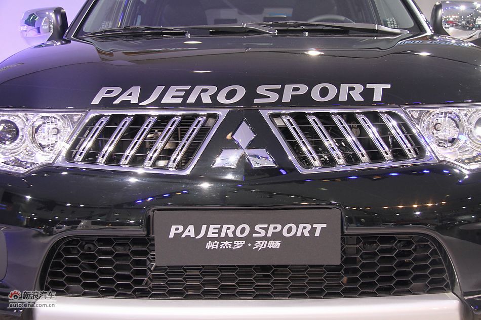 三菱2012款帕杰罗劲畅