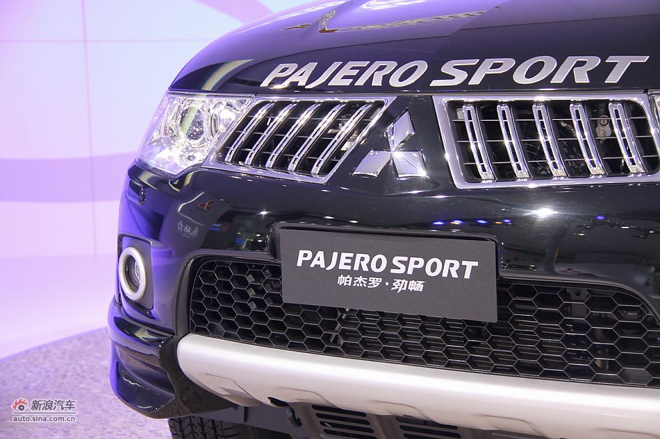 三菱2012款帕杰罗劲畅