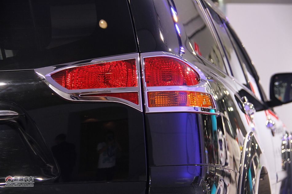 三菱2012款帕杰罗劲畅