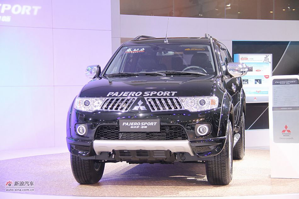 三菱2012款帕杰罗劲畅