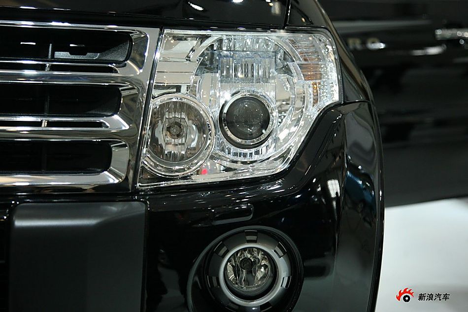 进口三菱帕杰罗