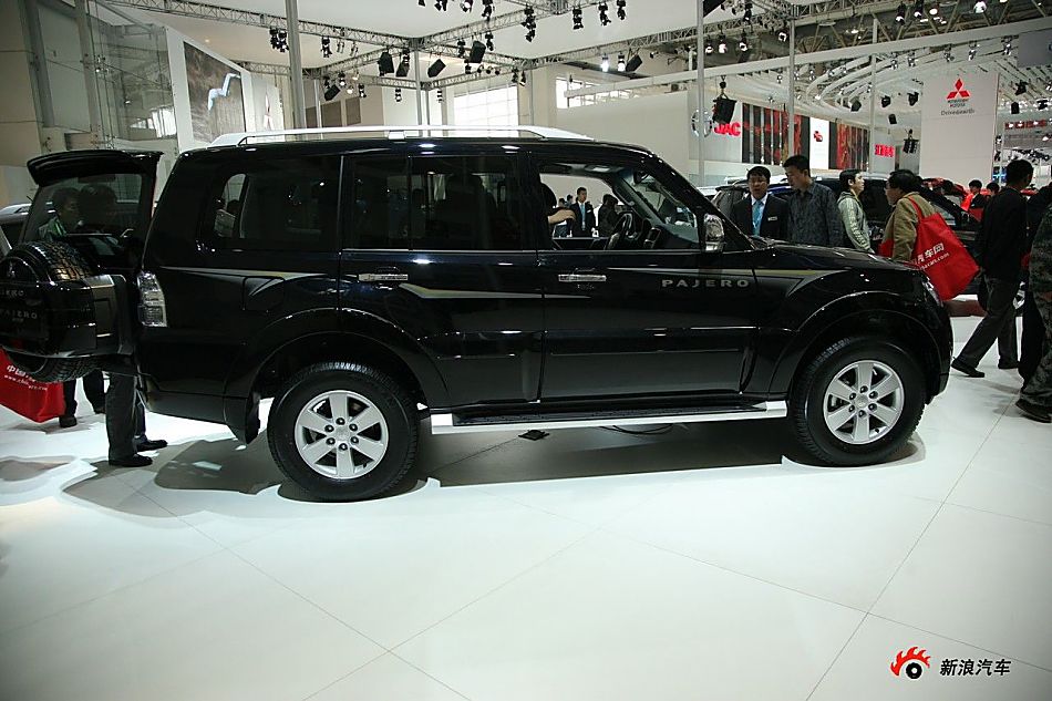 进口三菱帕杰罗