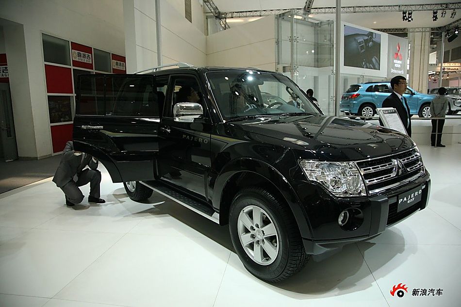 进口三菱帕杰罗
