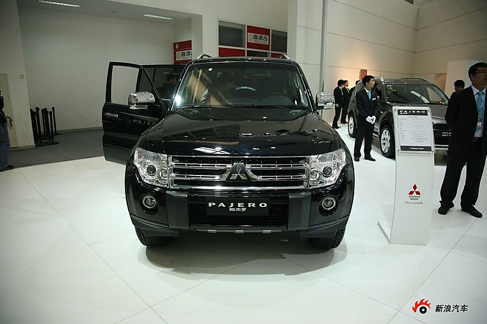 进口三菱帕杰罗