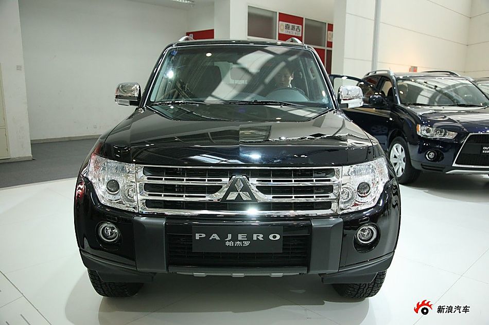 三菱帕杰罗