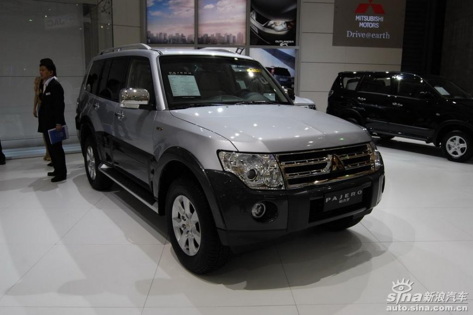 三菱pajero帕杰罗
