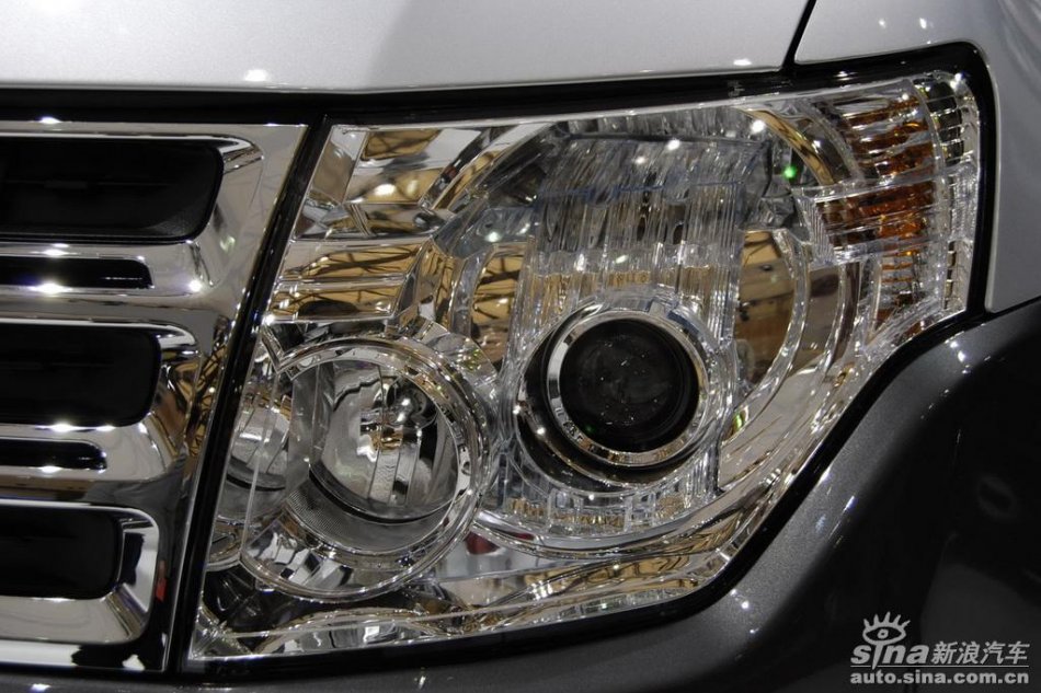 三菱pajero帕杰罗