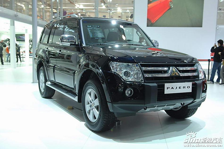 三菱帕杰罗