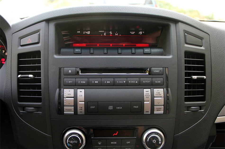 2012款 3.0L AT 精英版 内饰