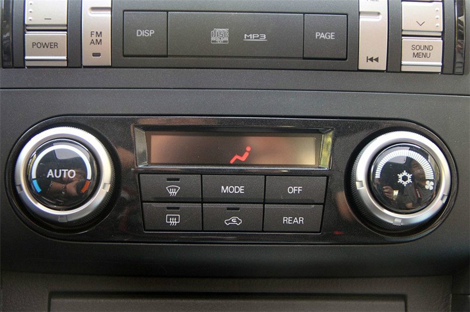 2012款 3.0L AT 精英版 内饰