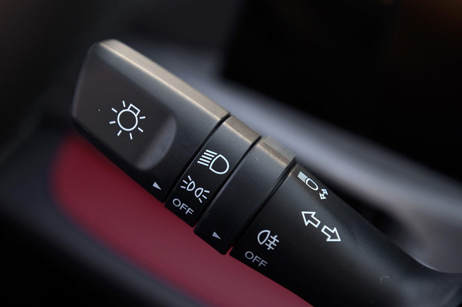 2020款 1.5T 手动炫动型 内饰