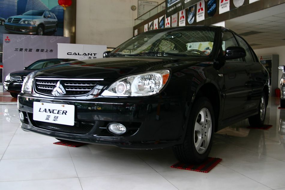 东南汽车蓝瑟前脸