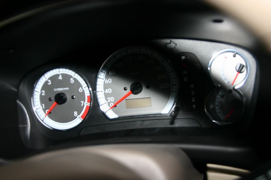 东南汽车蓝瑟仪表盘