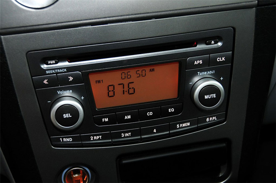 2012款 1.6L MT SEi舒适版 内饰