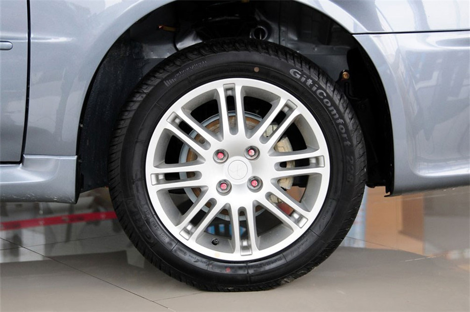 2012款 1.6L MT SEi舒适版 其他