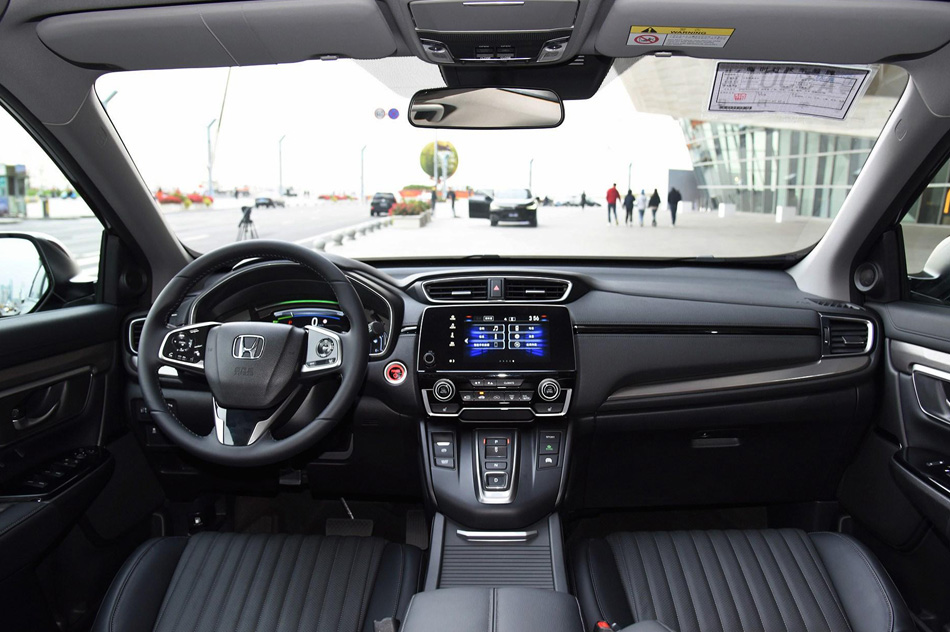 2020款 锐·混动 2.0L 两驱锐·尊贵版 内饰