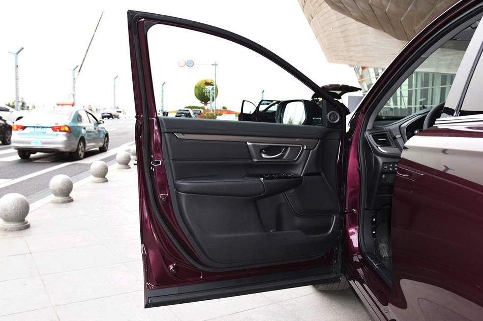 2020 ·춯 2.0L · οռ