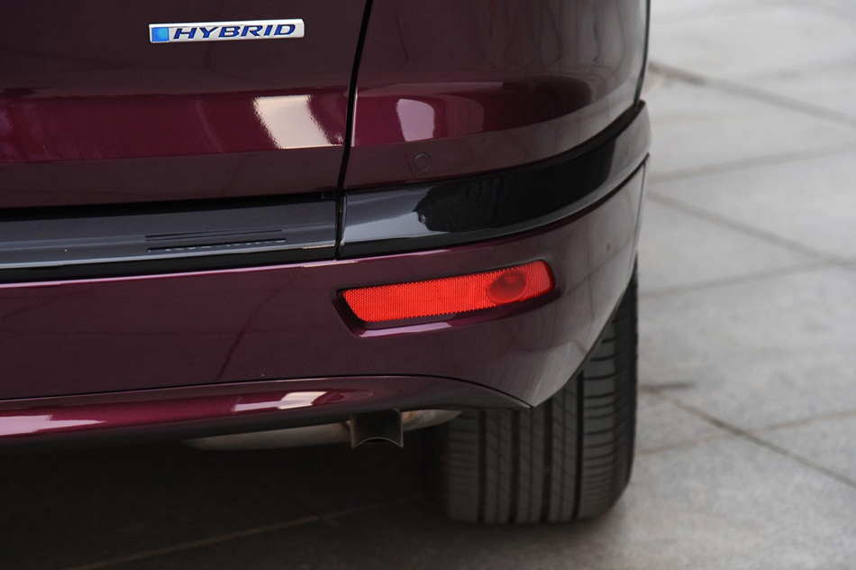 2020款 锐·混动 2.0L 两驱锐·尊贵版 细节